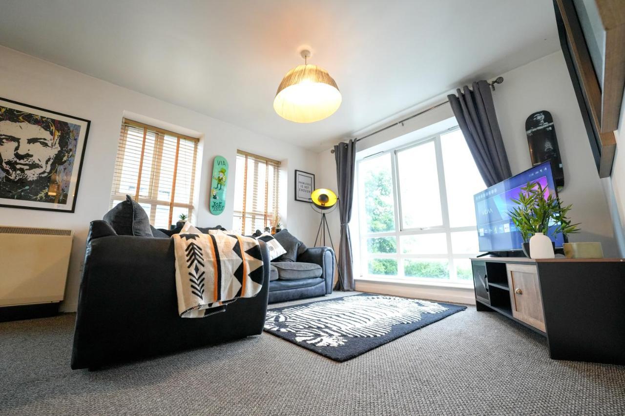 Artistic Stunning Apartment City View Londonderry Eksteriør bilde